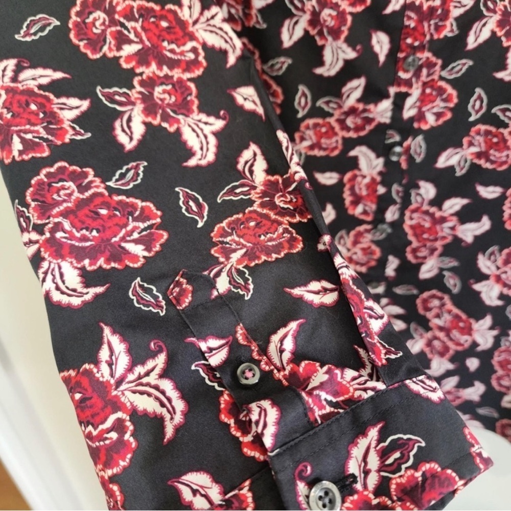 LANDS END WRINKLE FREE NO IRON FLORAL BUTTON DOWN
TUNIC BLOUSE-SIZE 12 - Picture 4 of 13